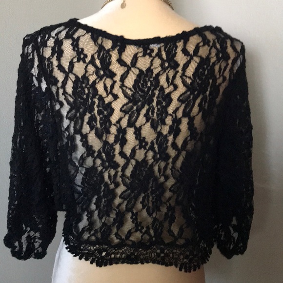 MINT LACE BLACK CROP TOP WITH LACE - Picture 4 of 5